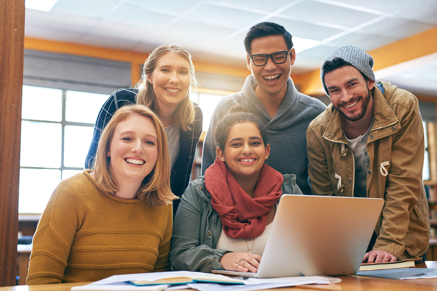 , Psychology : Social Gathering For Student, Green For Land